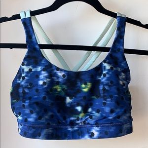 Lululemon Bra Cross Back Spots 4 6 8 Abstract